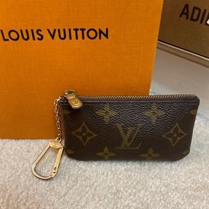 Pre-owed Louis Vuitton Monogrammed Cles